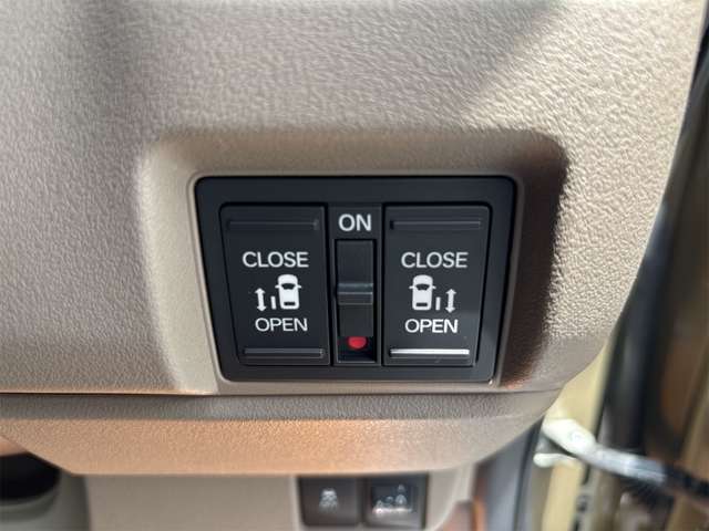 ホンダ Ｎ　ＢＯＸ ジョイ ６６０ ２トーン R7年 (近畿) 99