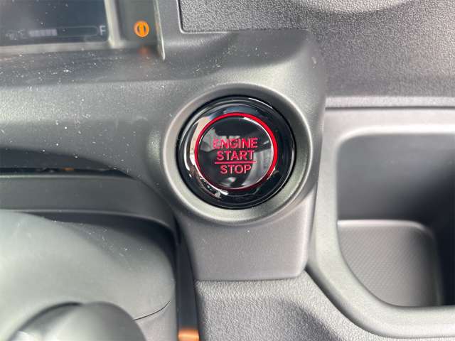 ホンダ Ｎ　ＢＯＸ カスタム ６６０ コーディネートスタイル ２トーン R7年 (近畿) 99