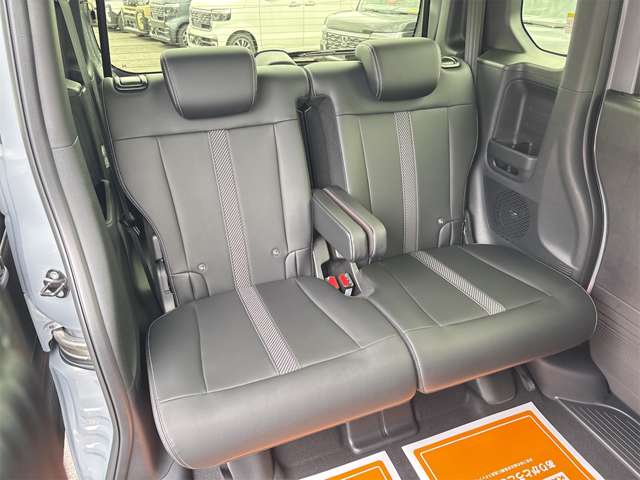 ホンダ Ｎ　ＢＯＸ カスタム ６６０ コーディネートスタイル ２トーン R7年 (近畿) 99