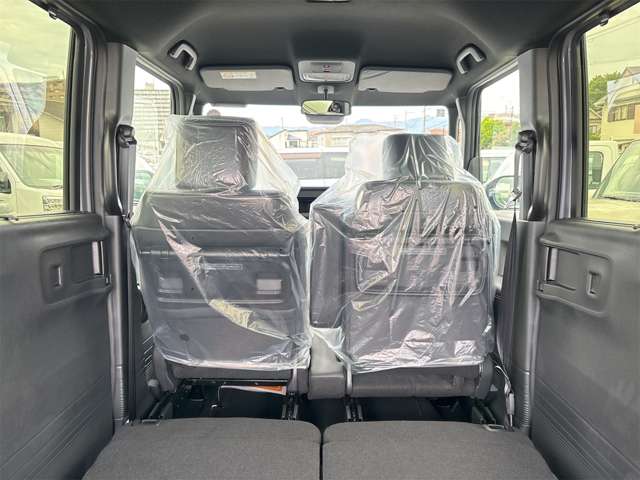 ホンダ Ｎ　ＢＯＸ カスタム ６６０ コーディネートスタイル ２トーン R7年 (近畿) 99