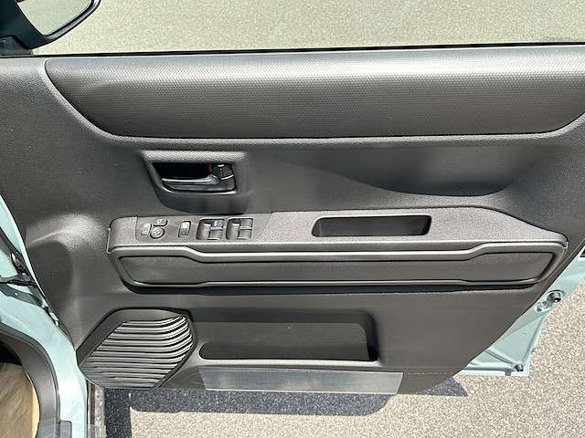 スズキ ハスラー ６６０ ハイブリッド Ｇ ４ＷＤ R7年 () 99