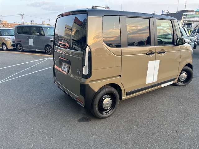 ホンダ Ｎ　ＢＯＸ ジョイ ６６０ ２トーン R7年 (近畿) 99