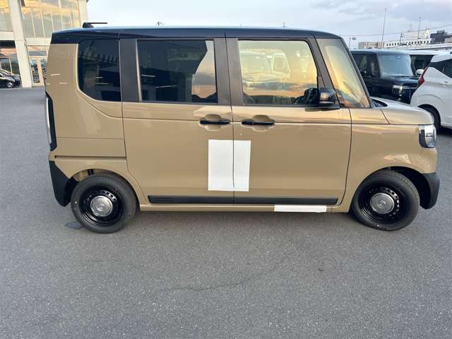 ホンダ Ｎ　ＢＯＸ ジョイ ６６０ ２トーン R7年 (近畿) 99