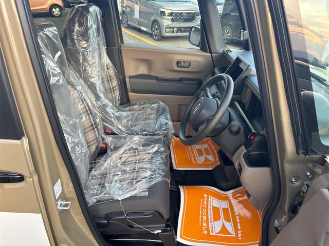 ホンダ Ｎ　ＢＯＸ ジョイ ６６０ ２トーン R7年 (近畿) 99