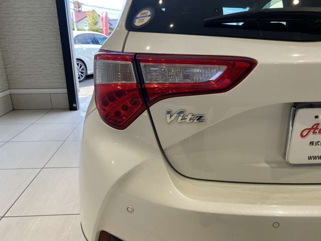 トヨタ ヴィッツ １．３ Ｆ セーフティ エディションＩＩ H30年 (九州・沖縄) 99