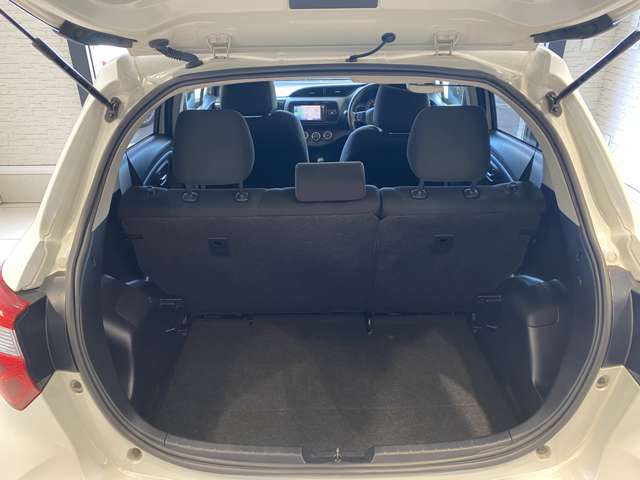 トヨタ ヴィッツ １．３ Ｆ セーフティ エディションＩＩ H30年 (九州・沖縄) 99