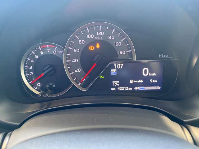 トヨタ ヴィッツ １．３ Ｆ セーフティ エディションＩＩ H30年 (九州・沖縄) 99