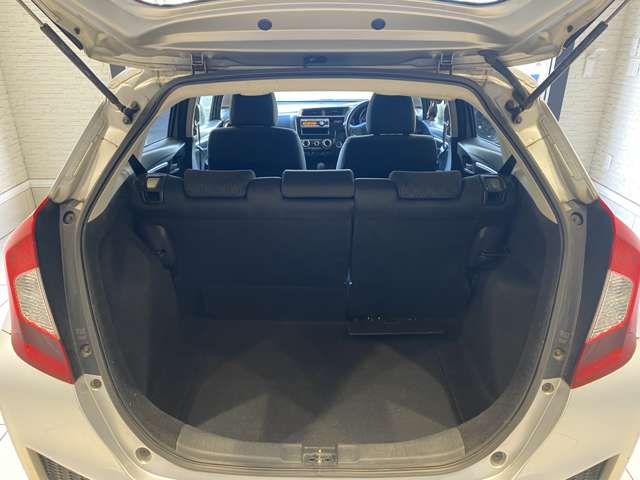 ホンダ フィット １．３ １３Ｇ Ｆパッケージ H26年 (九州・沖縄) 99