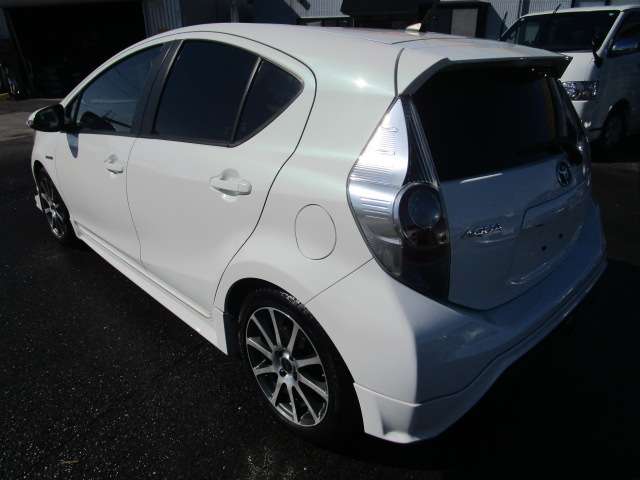 トヨタ アクア １．５ Ｓ H24年 (関東) 99