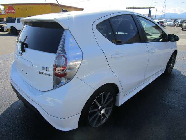 トヨタ アクア １．５ Ｓ H24年 (関東) 99