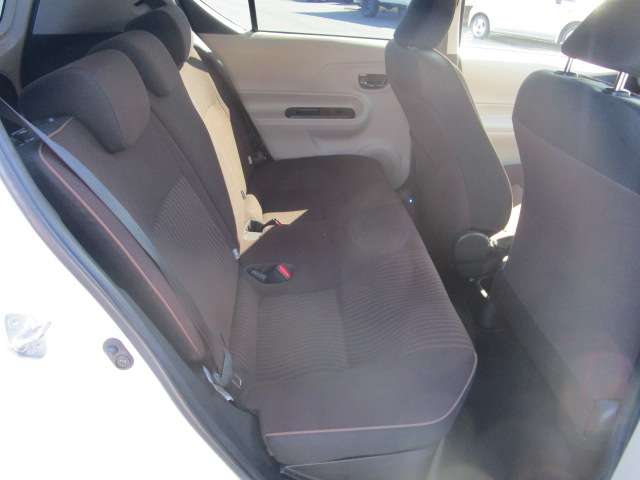 トヨタ アクア １．５ Ｓ H24年 (関東) 99