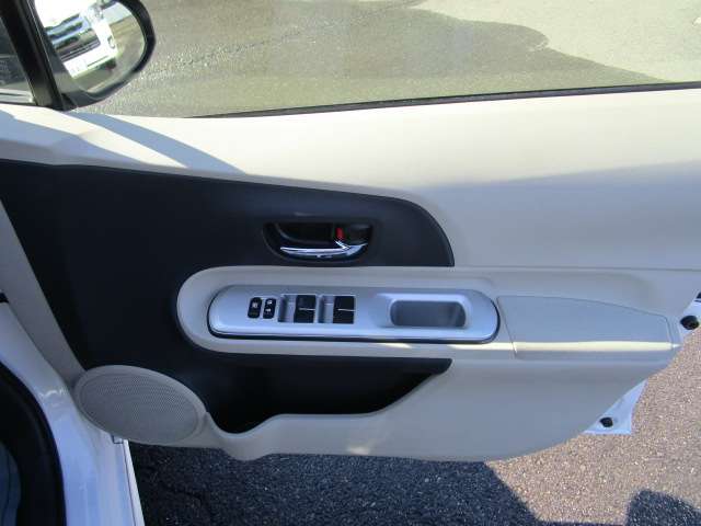 トヨタ アクア １．５ Ｓ H24年 (関東) 99