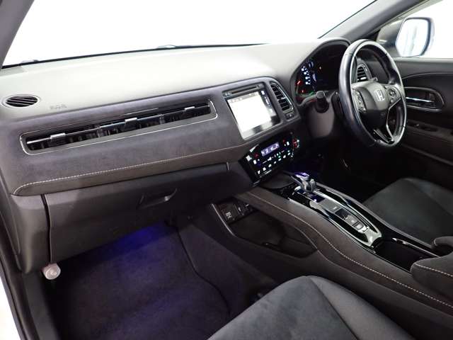 ホンダ ヴェゼル １．５ ハイブリッド ＲＳ ホンダセンシング H29年 (関東) 99