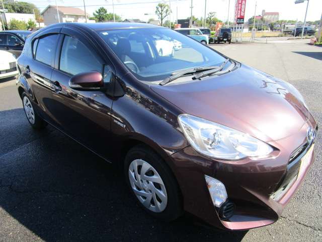 トヨタ アクア １．５ Ｓ H28年 (関東) 99