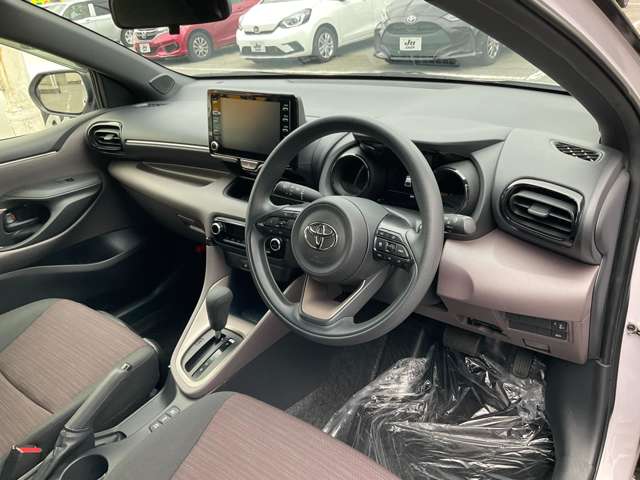 トヨタ ヤリス １．５ ハイブリッド Ｇ R4年 (東北) 99