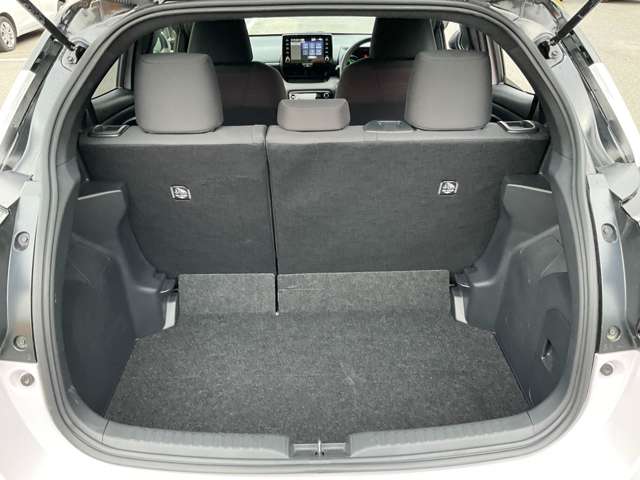 トヨタ ヤリス １．５ ハイブリッド Ｇ R4年 (東北) 99