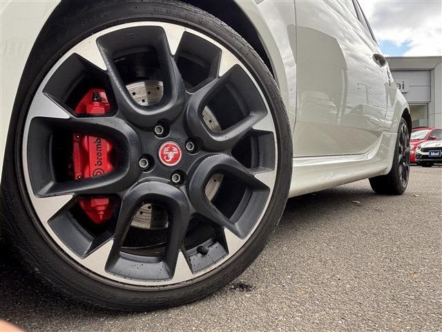 アバルト ５９５ コンペティツィオーネ R1年 (東北) 99