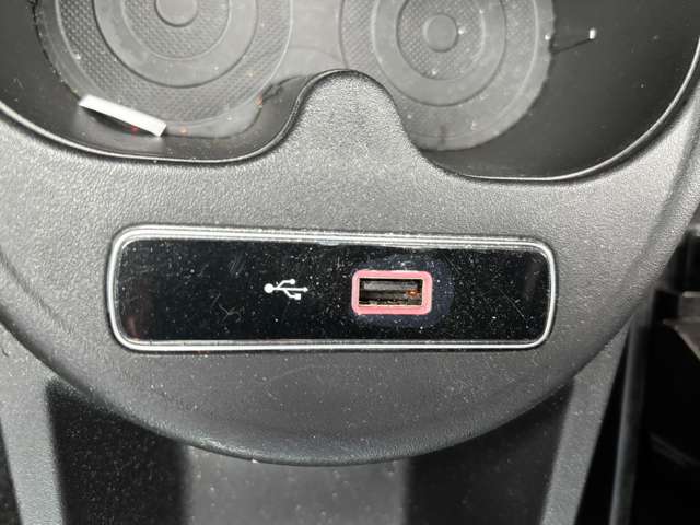 アバルト ５９５ コンペティツィオーネ R1年 (東北) 99