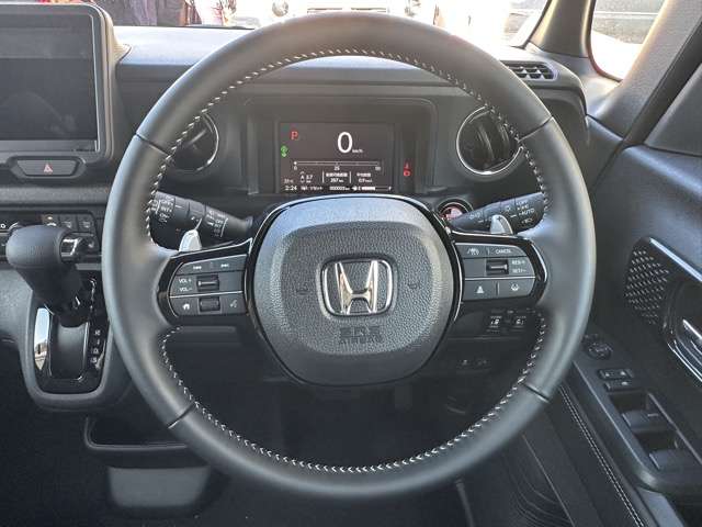 ホンダ Ｎ　ＢＯＸ カスタム ６６０ ターボ コーディネートスタイル モノトーン R7年 (東海) 99