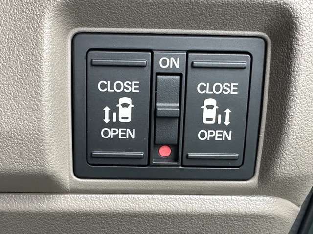 ホンダ Ｎ　ＢＯＸ ジョイ ６６０ ２トーン R7年 (東海) 99