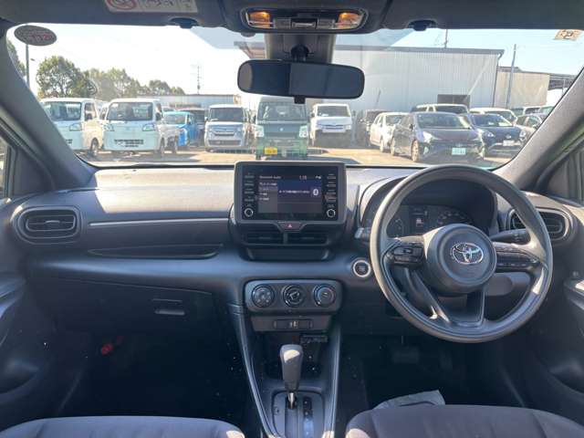 トヨタ ヤリス １．０ Ｘ R4年 (九州・沖縄) 99