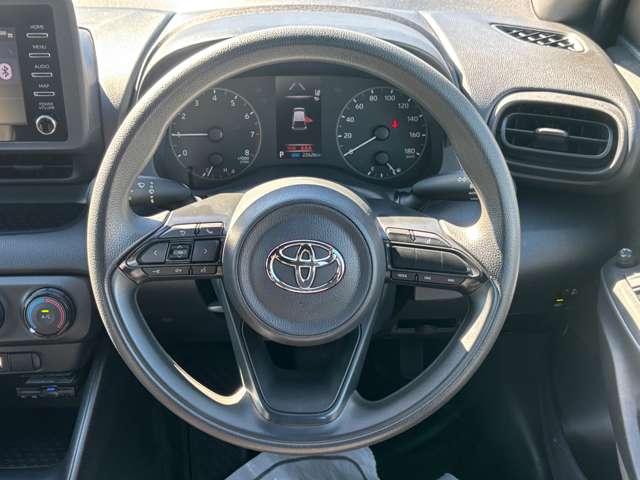 トヨタ ヤリス １．０ Ｘ R4年 (九州・沖縄) 99