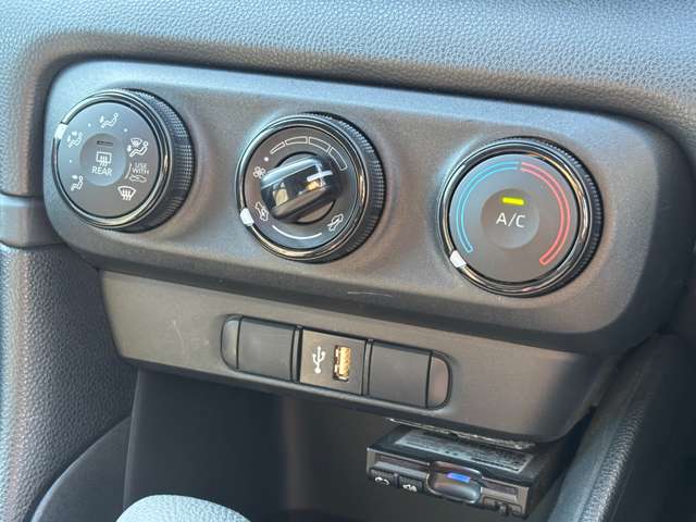 トヨタ ヤリス １．０ Ｘ R4年 (九州・沖縄) 99