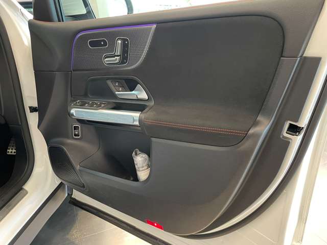 メルセデスベンツ ＥＱＢ ３５０ ４マチック ＡＭＧラインパッケージ ４ＷＤ ＭＰ２０２３０１ R4年 (関東) 99