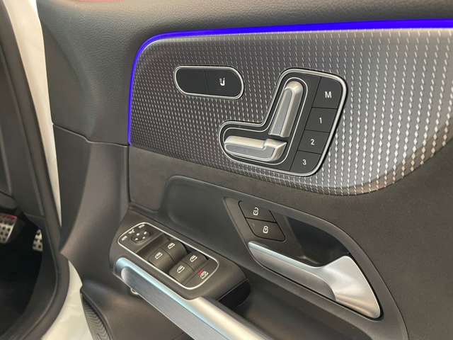 メルセデスベンツ ＥＱＢ ３５０ ４マチック ＡＭＧラインパッケージ ４ＷＤ ＭＰ２０２３０１ R4年 (関東) 99