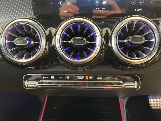 メルセデスベンツ ＥＱＢ ３５０ ４マチック ＡＭＧラインパッケージ ４ＷＤ ＭＰ２０２３０１ R4年 (関東) 99