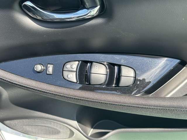 日産 リーフ ＮＩＳＭＯ R6年 (東海) 99