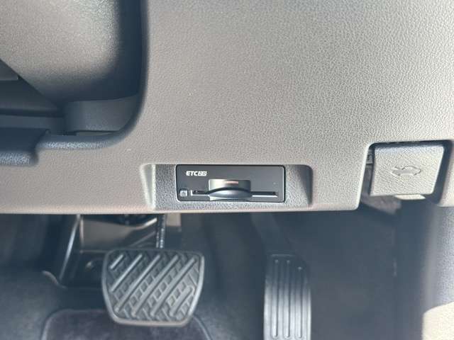 日産 リーフ ＮＩＳＭＯ R6年 (東海) 99