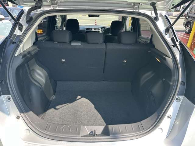 日産 リーフ Ｘ R2年 (東海) 99