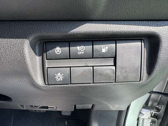 日産 リーフ Ｘ R2年 (東海) 99