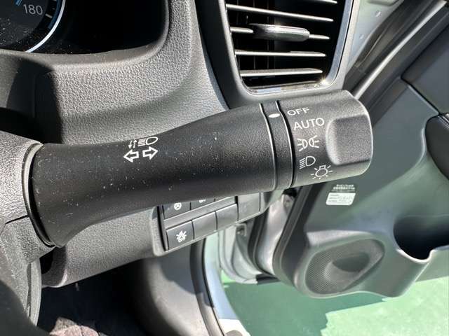 日産 リーフ Ｘ R2年 (東海) 99