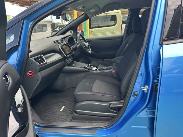 日産 リーフ アーバンクロム R3年 (東海) 99