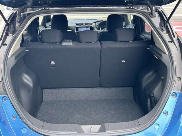 日産 リーフ アーバンクロム R3年 (東海) 99