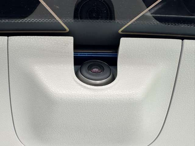 日産 リーフ アーバンクロム R3年 (東海) 99