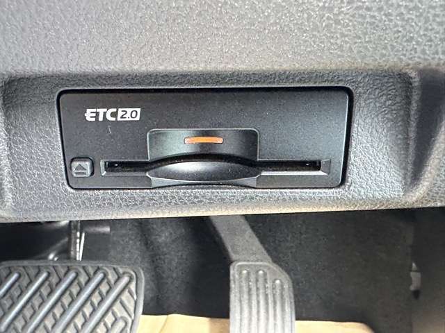 日産 リーフ アーバンクロム R3年 (東海) 99