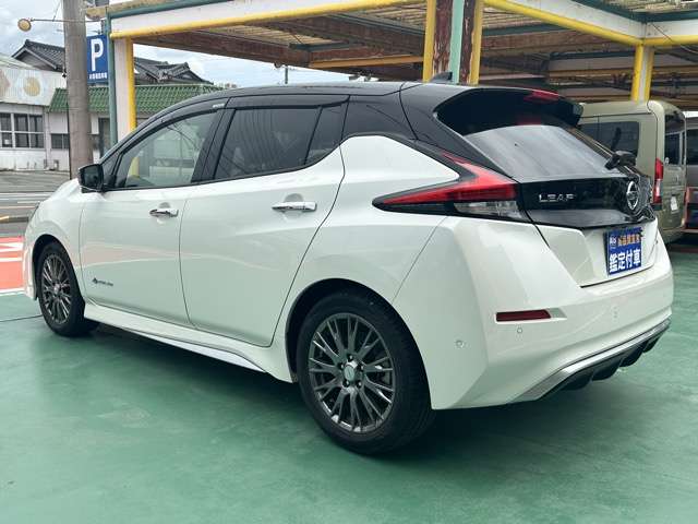日産 リーフ ＡＵＴＥＣＨ R2年 (東海) 99