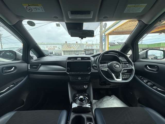 日産 リーフ ＡＵＴＥＣＨ R2年 (東海) 99