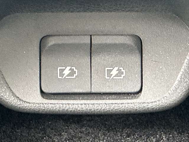 日産 リーフ ＡＵＴＥＣＨ R2年 (東海) 99