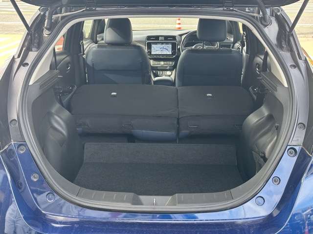 日産 リーフ ＡＵＴＥＣＨ R3年 (東海) 99