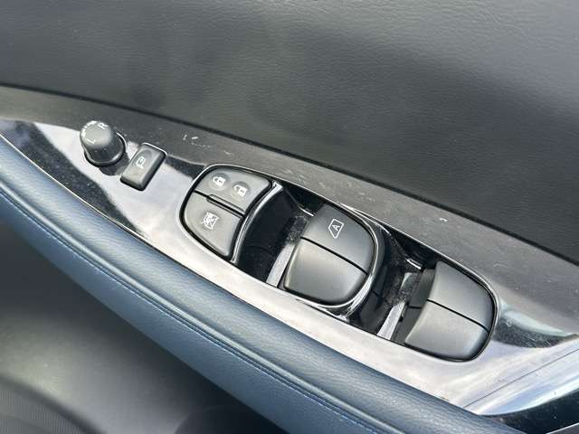 日産 リーフ ＡＵＴＥＣＨ R3年 (東海) 99