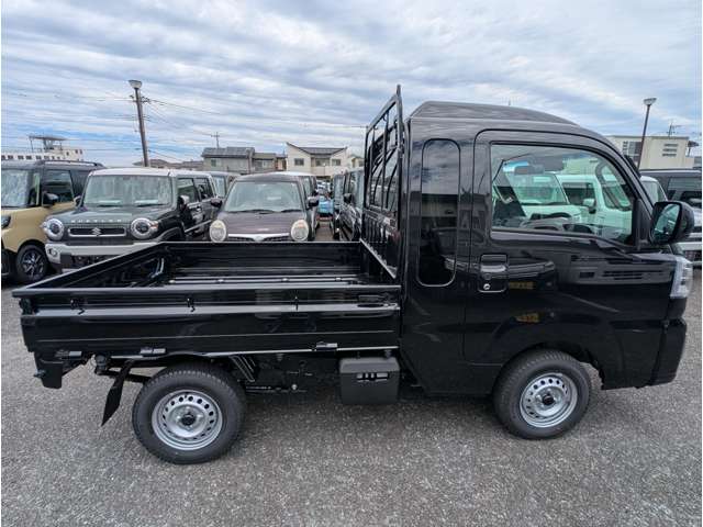 ダイハツ ハイゼットトラック ６６０ ジャンボ エクストラ ３方開 ４ＷＤ R7年 (関東) 99