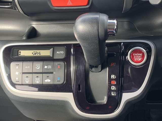 ホンダ Ｎ　ＢＯＸ ６６０ カスタムＧ Ｌパッケージ H24年 (東北) 99