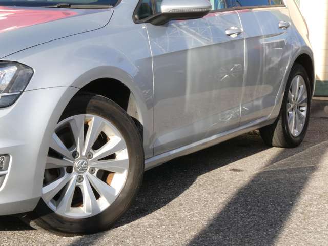 フォルクスワーゲン ゴルフ ＴＳＩ　コンフォートライン H27年 (関東) 99