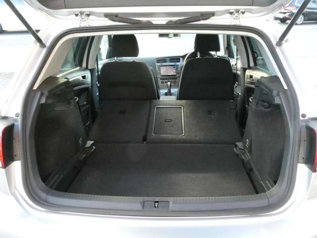 フォルクスワーゲン ゴルフ ＴＳＩ　コンフォートライン H27年 (関東) 99