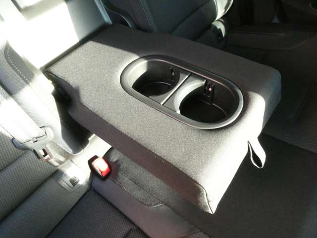 フォルクスワーゲン ゴルフ ＴＳＩ　コンフォートライン H27年 (関東) 99