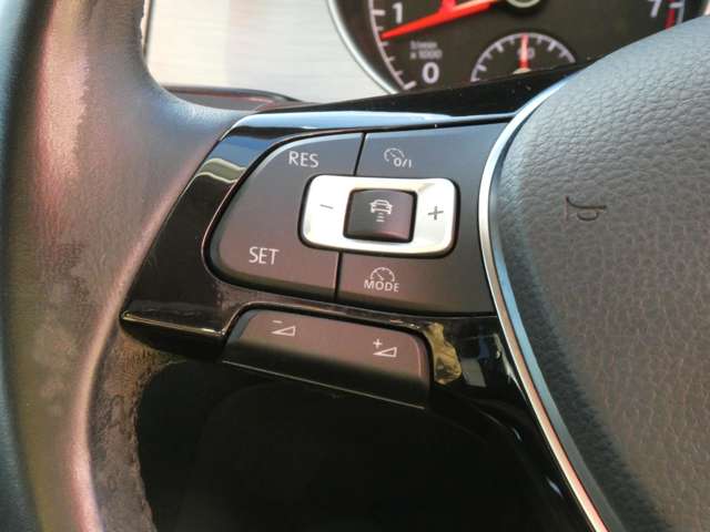 フォルクスワーゲン ゴルフ ＴＳＩ　コンフォートライン H27年 (関東) 99